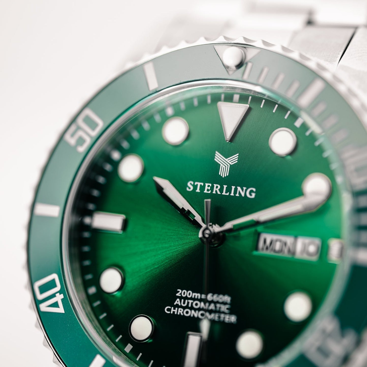 Ceas Elvețian Oruss Sterling Ascend Submarine – Verde Metalizat